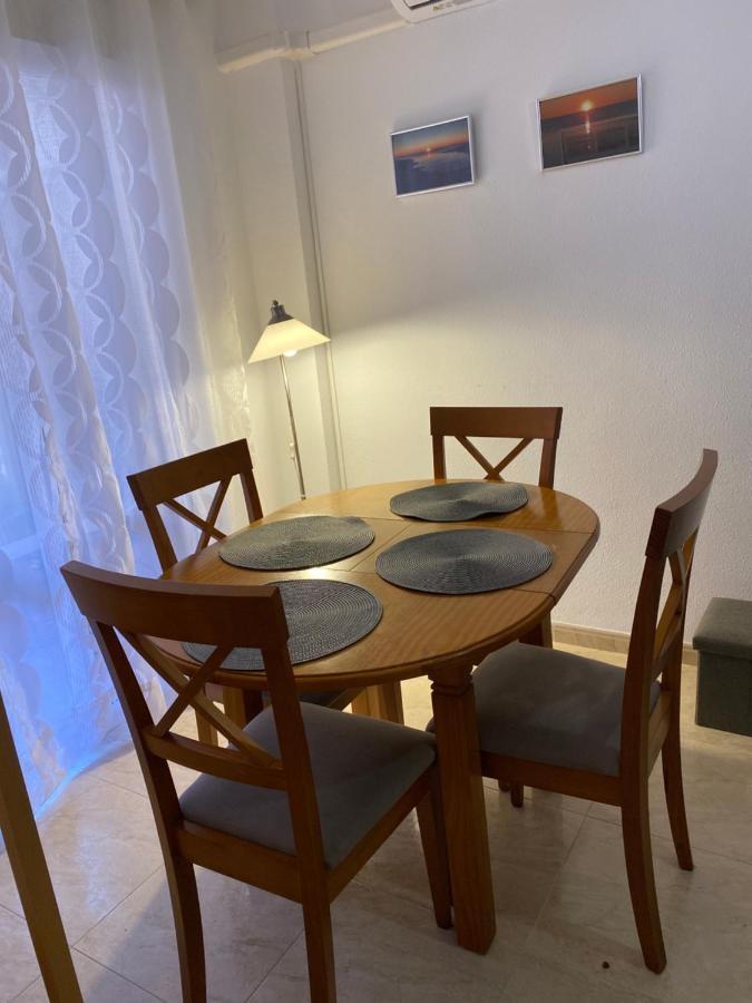 Amazing 2-Bedrooms Apartment With Pool Torrevieja Center Eksteriør bilde