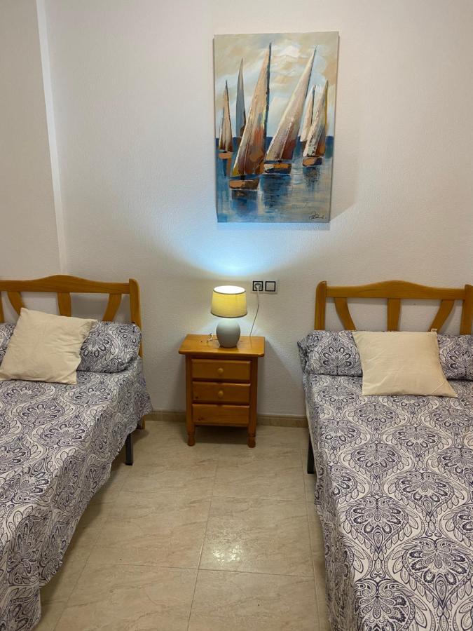 Amazing 2-Bedrooms Apartment With Pool Torrevieja Center Eksteriør bilde