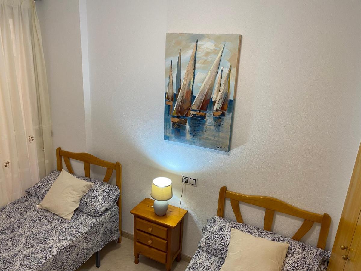 Amazing 2-Bedrooms Apartment With Pool Torrevieja Center Eksteriør bilde